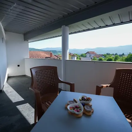 아파트 M&dz Bihać